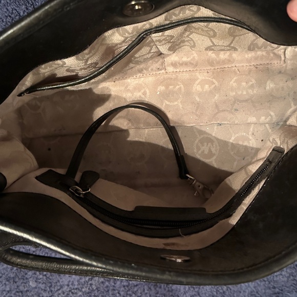 Michael Kors Hamilton white and black pebbled leather with pony hair. RARE! - Picture 7 of 9